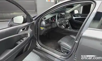 Genesis G70 2019 2.0 Автомат в Москве № 25044, миниатюра 9