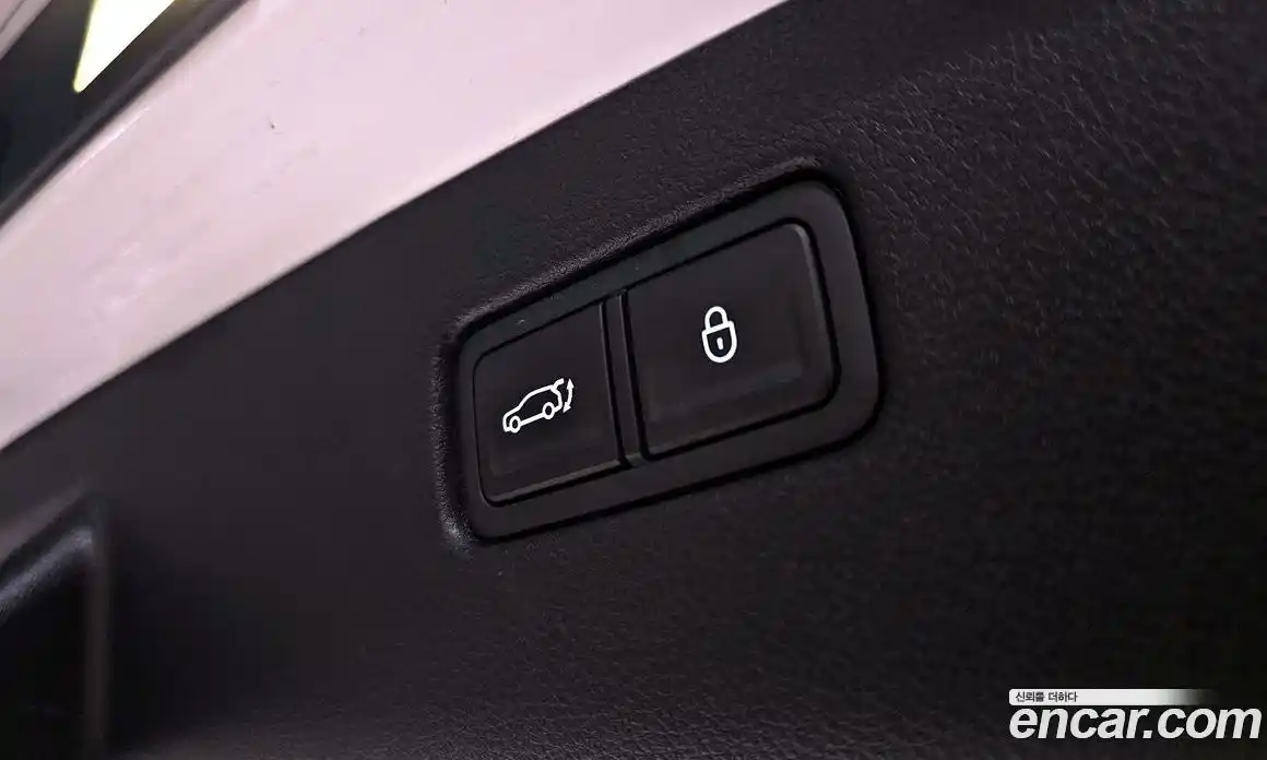 Genesis GV70 2022 0.1 Автомат в Москве № 25240, фото 18