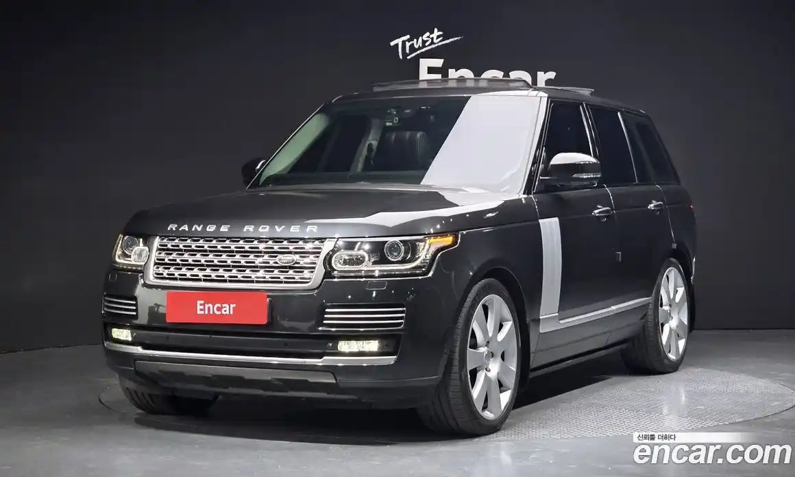 Land Rover Range-Rover 2015 4.4 Автомат в Москве № 252829, фото 19
