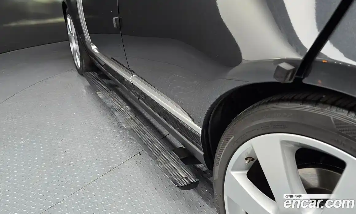 Land Rover Range-Rover 2015 4.4 Автомат в Москве № 252829, фото 20