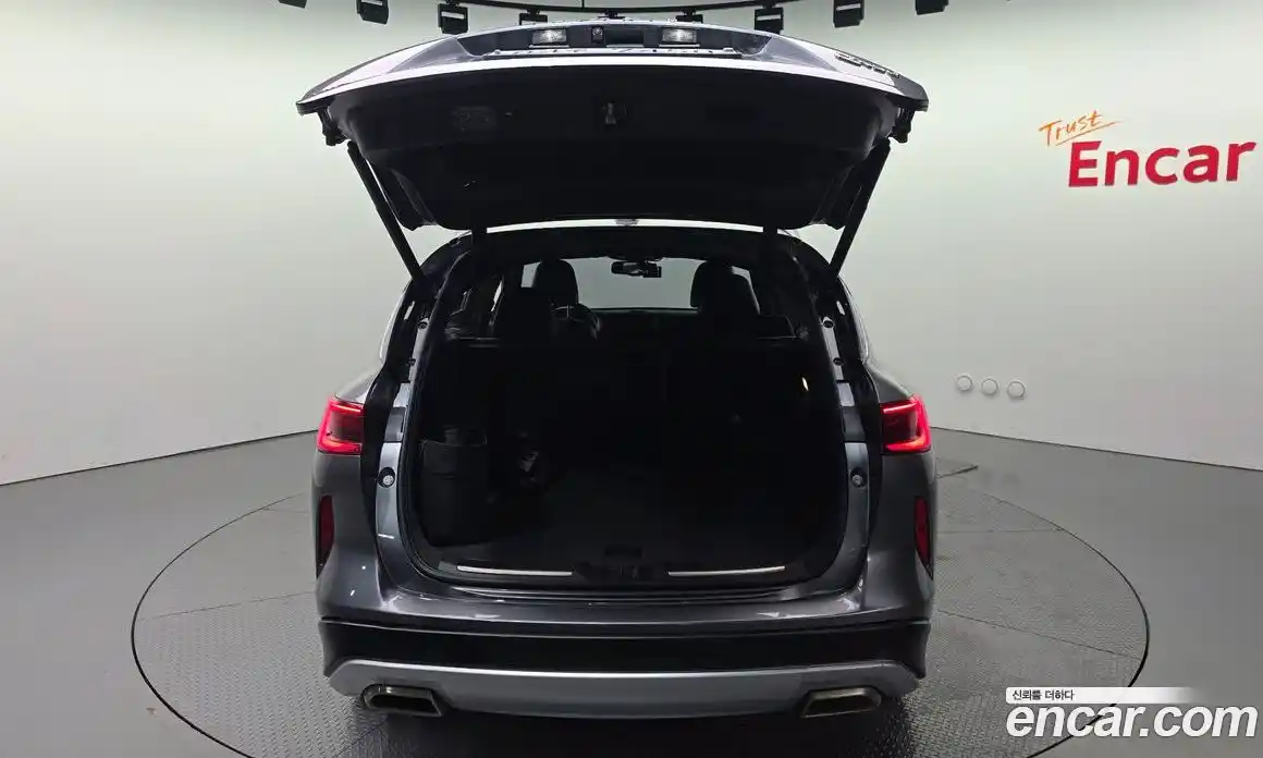 Infiniti QX50 2019 2.0 Автомат в Москве № 256148, фото 3