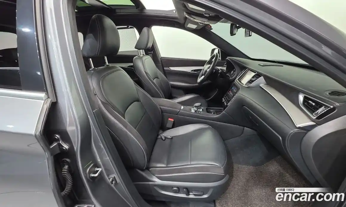 Infiniti QX50 2019 2.0 Автомат в Москве № 256148, фото 4