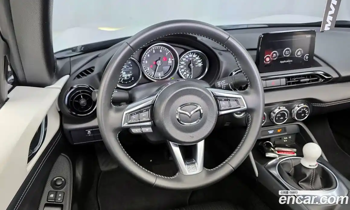 Mazda MX-5 Miata 2021 2.0 Механическая в Москве № 256933, фото 12