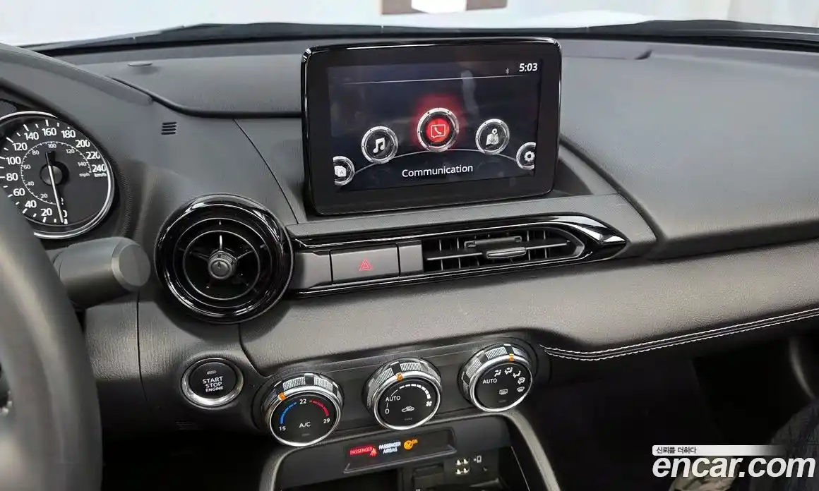 Mazda MX-5 Miata 2021 2.0 Механическая в Москве № 256933, фото 13