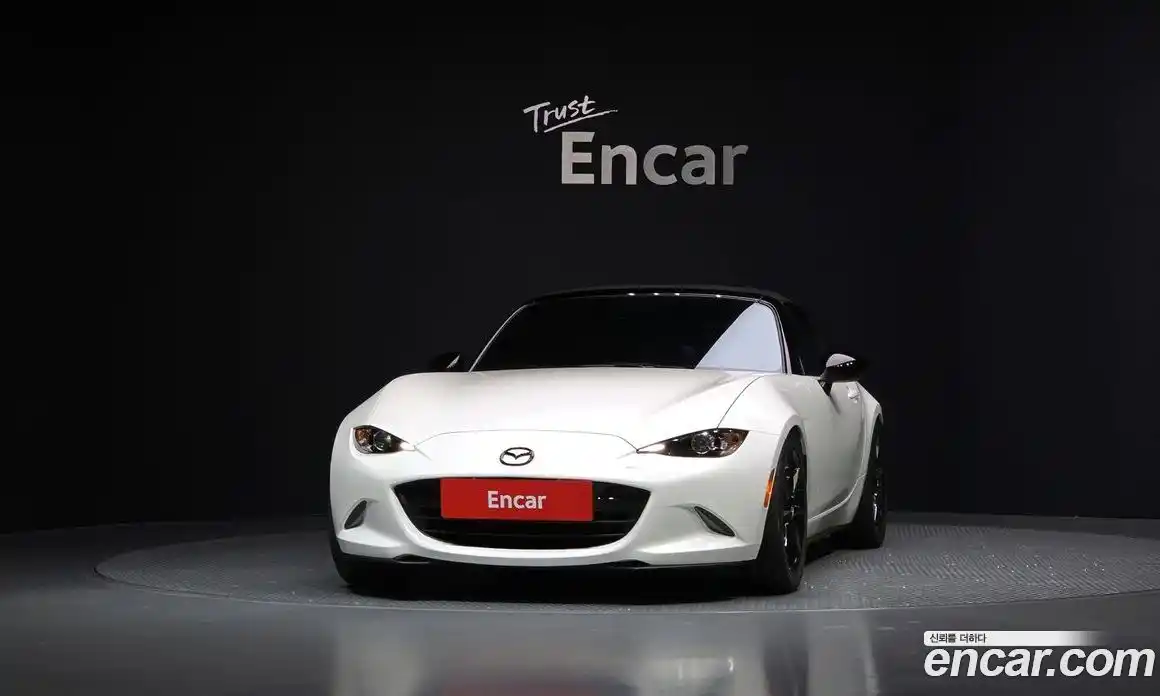 Mazda MX-5 Miata 2021 2.0 Механическая в Москве № 256933, фото 3