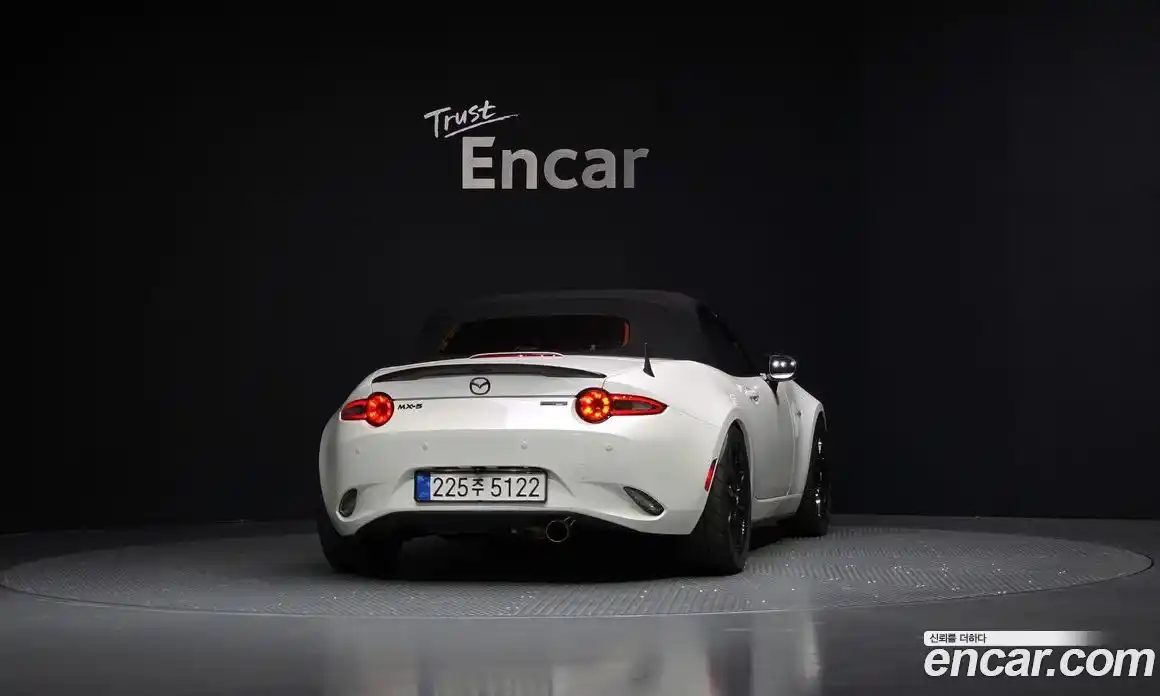Mazda MX-5 Miata 2021 2.0 Механическая в Москве № 256933, фото 4