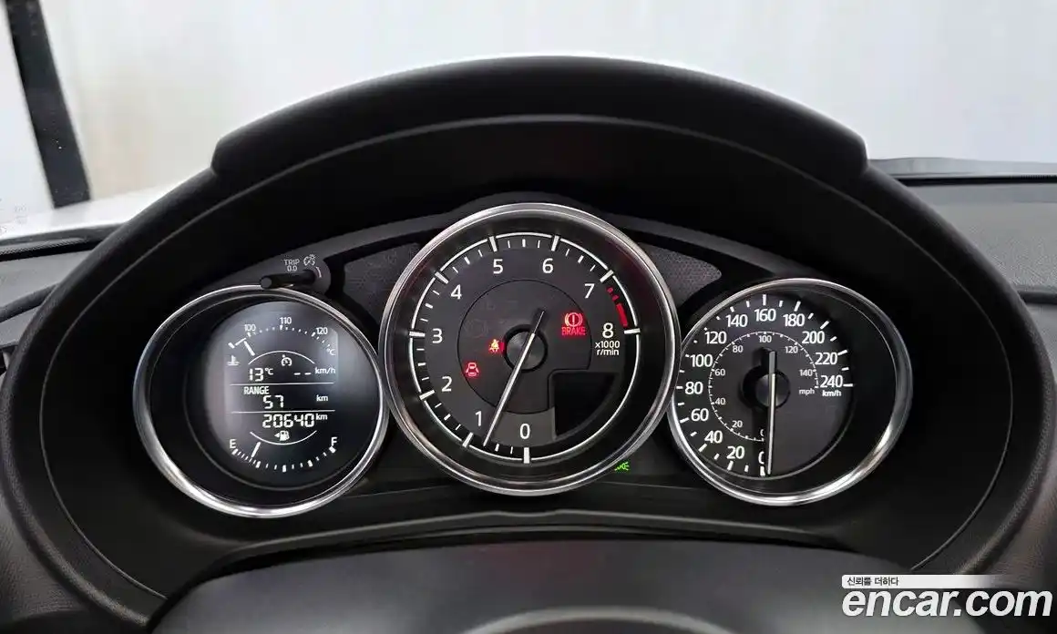 Mazda MX-5 Miata 2021 2.0 Механическая в Москве № 256933, фото 8