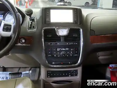 Chrysler Grand Voyager 2011 3.6 Автомат в Москве № 258162, миниатюра 9