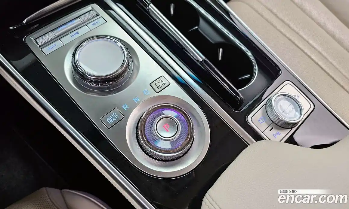 Genesis GV80 2023 2.5 Автомат в Москве № 25886, фото 6