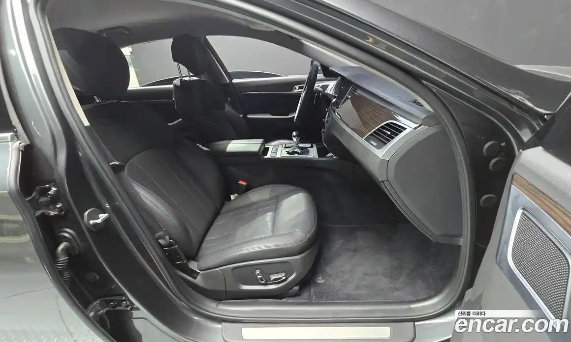 Genesis G80 2018 3.3 Автомат в Москве № 25967, фото 16