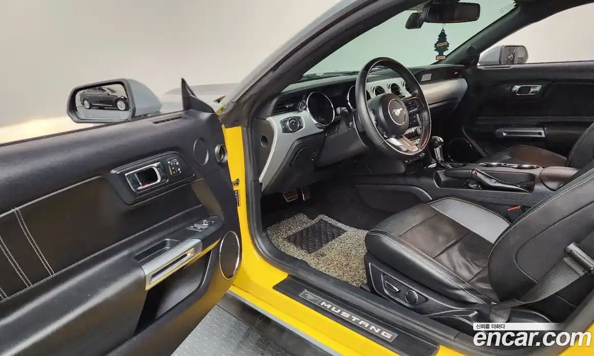 Ford Mustang 2015 5.0 Автомат в Москве № 267244, фото 12