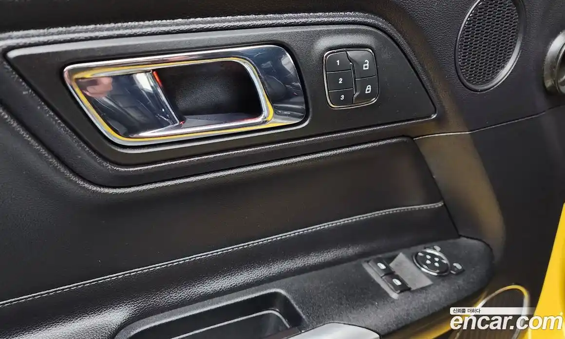 Ford Mustang 2015 5.0 Автомат в Москве № 267244, фото 13