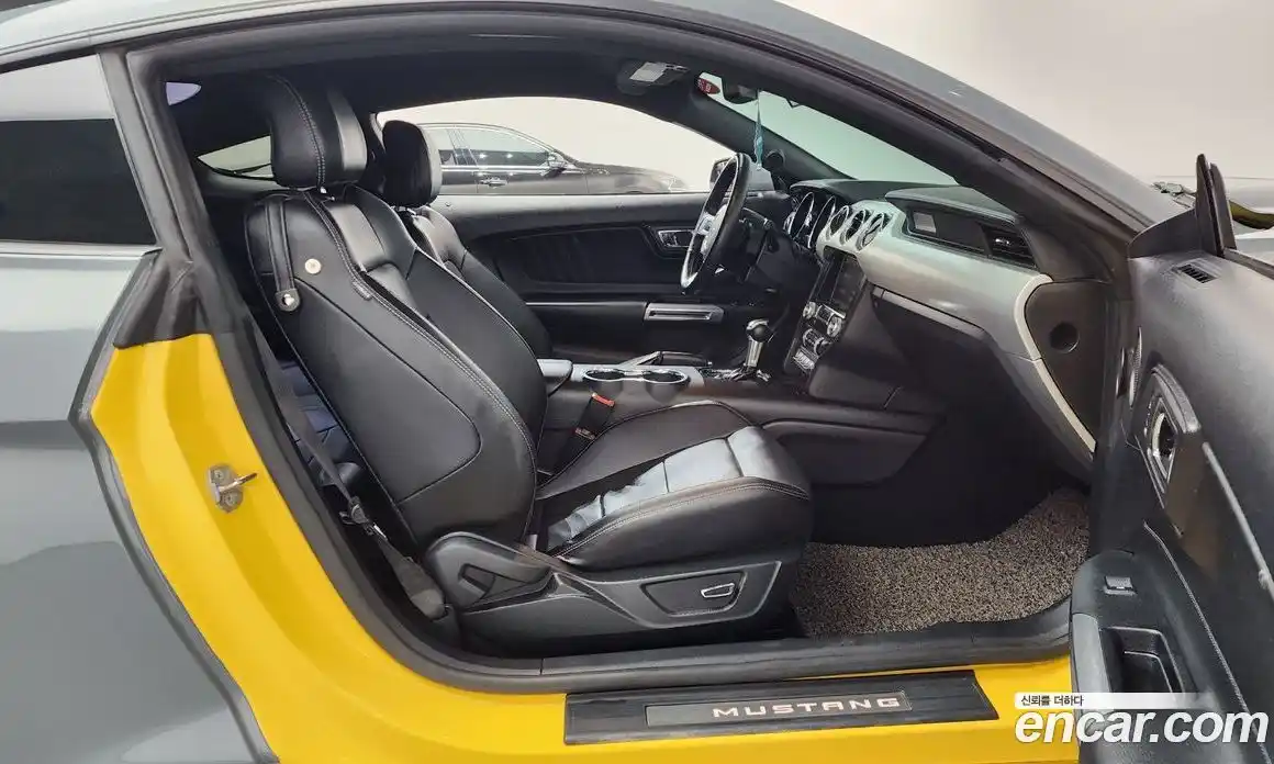 Ford Mustang 2015 5.0 Автомат в Москве № 267244, фото 8