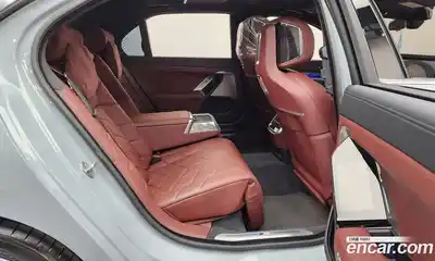 BMW 7-Series 2025 3.0 Автомат в Москве № 267560, миниатюра 12