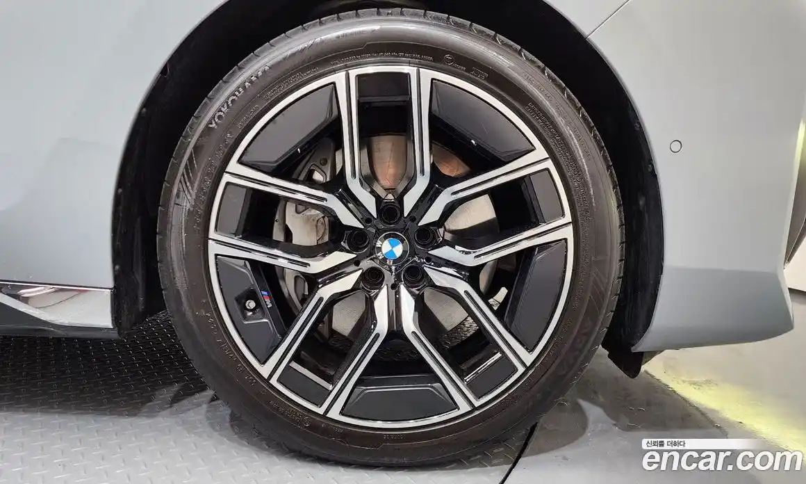 BMW 7-Series 2025 3.0 Автомат в Москве № 267560, фото 5