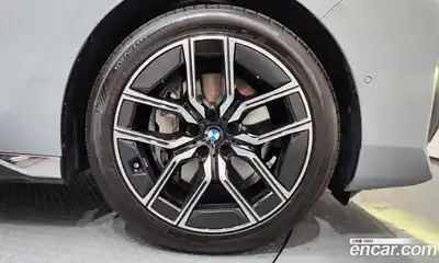 BMW 7-Series 2025 3.0 Автомат в Москве № 267560, миниатюра 5