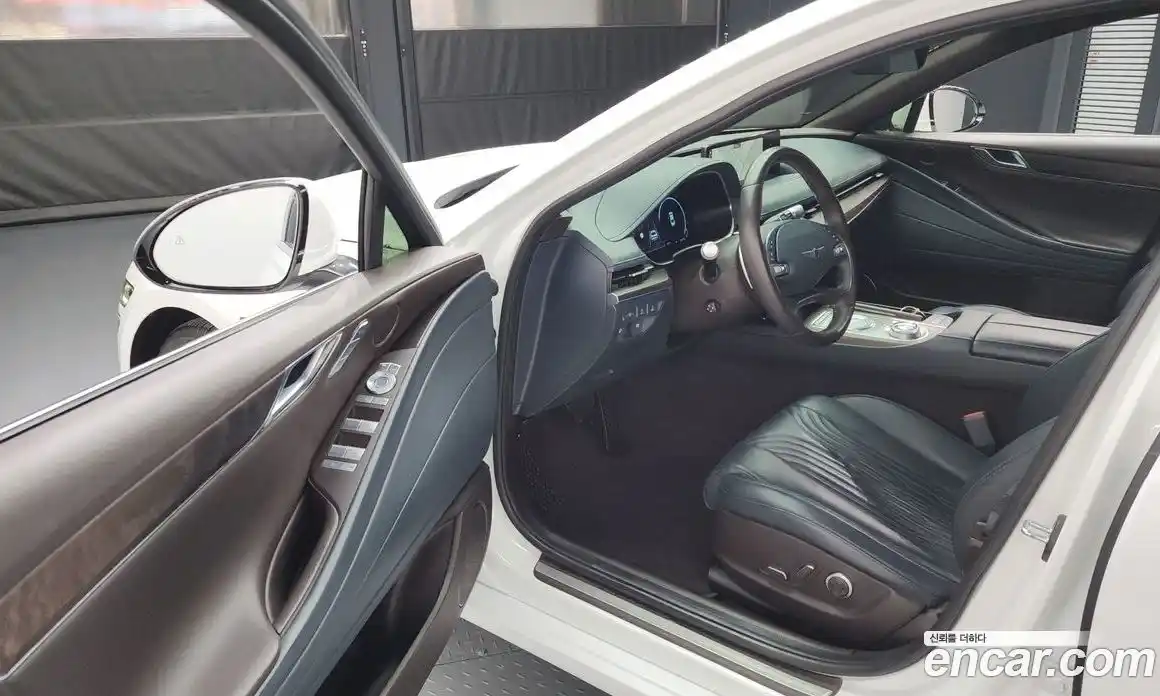 Genesis G80 2022 2.5 Автомат в Москве № 27334, фото 19