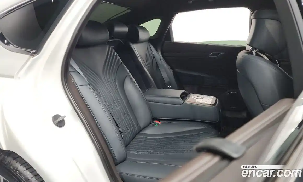 Genesis G80 2022 2.5 Автомат в Москве № 27334, фото 10