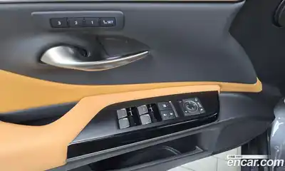 Lexus ES 2023 2.5 Автомат в Москве № 275456, миниатюра 6