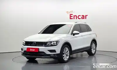 Volkswagen Tiguan 2020 2.0 Автомат в Москве № 276508, миниатюра 6