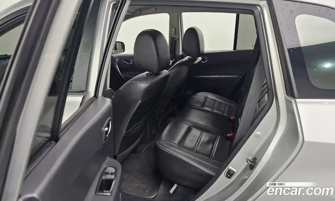 Renault QM5 2014 2.0 Автомат в Москве № 276756, фото 12