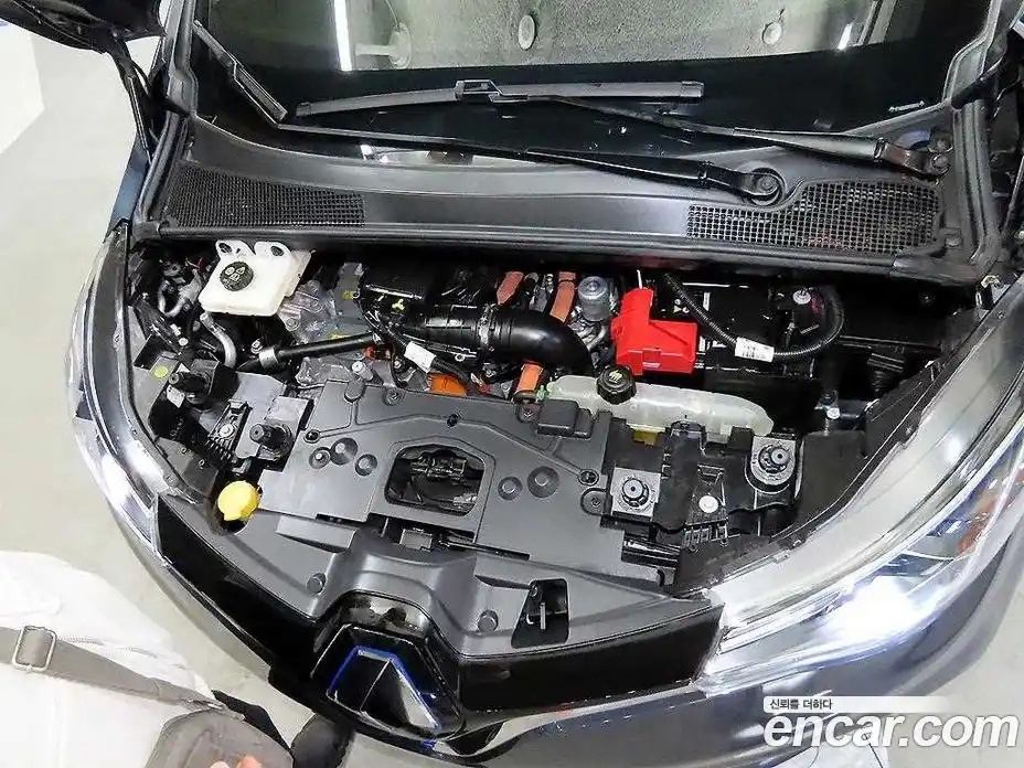 Renault Zoe 2021 0.2 Автомат в Москве № 277319, фото 18