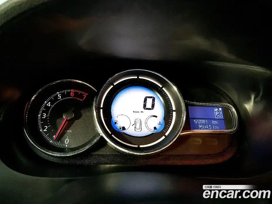 Renault SM3 2015 1.6 Автомат в Москве № 277995, фото 7