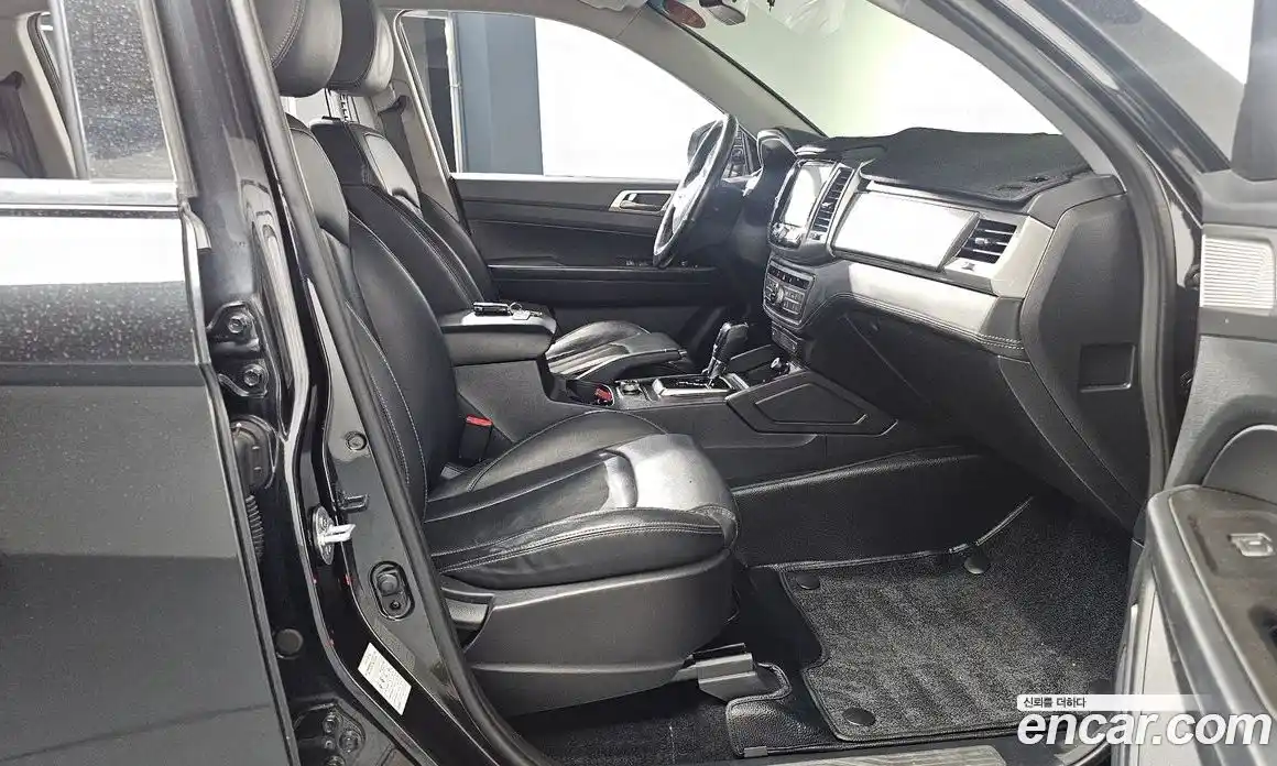 SsangYong Rexton 2018 2.2 Автомат в Москве № 28354, фото 16