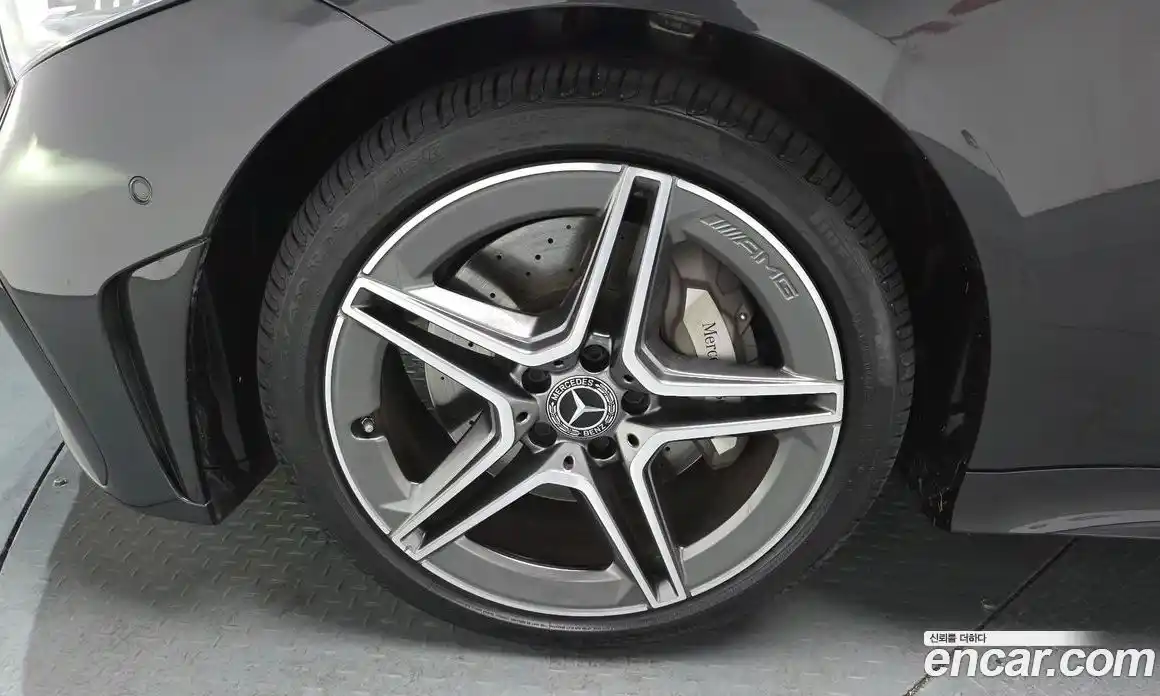 Mercedes-Benz CLS-Class 2023 2.0 Автомат в Москве № 289295, фото 12