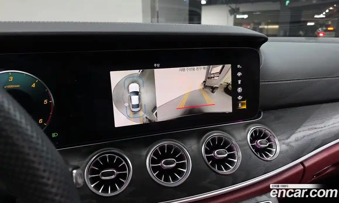 Mercedes-Benz CLS-Class 2023 2.0 Автомат в Москве № 289295, фото 7