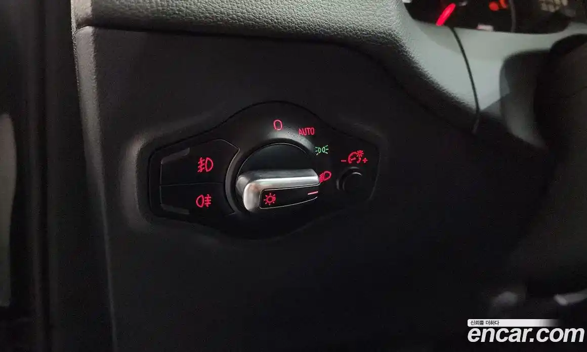 Audi Q5 2014 2.0 Автомат в Москве № 293111, фото 4