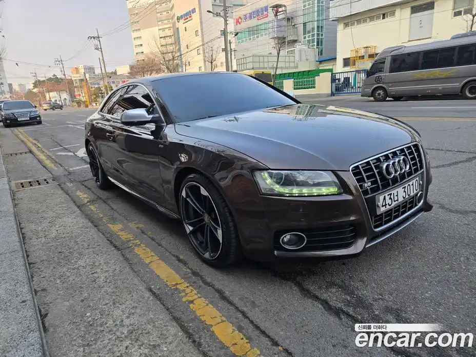 Audi A5 2011 2.0 Автомат в Москве № 293607, фото 3