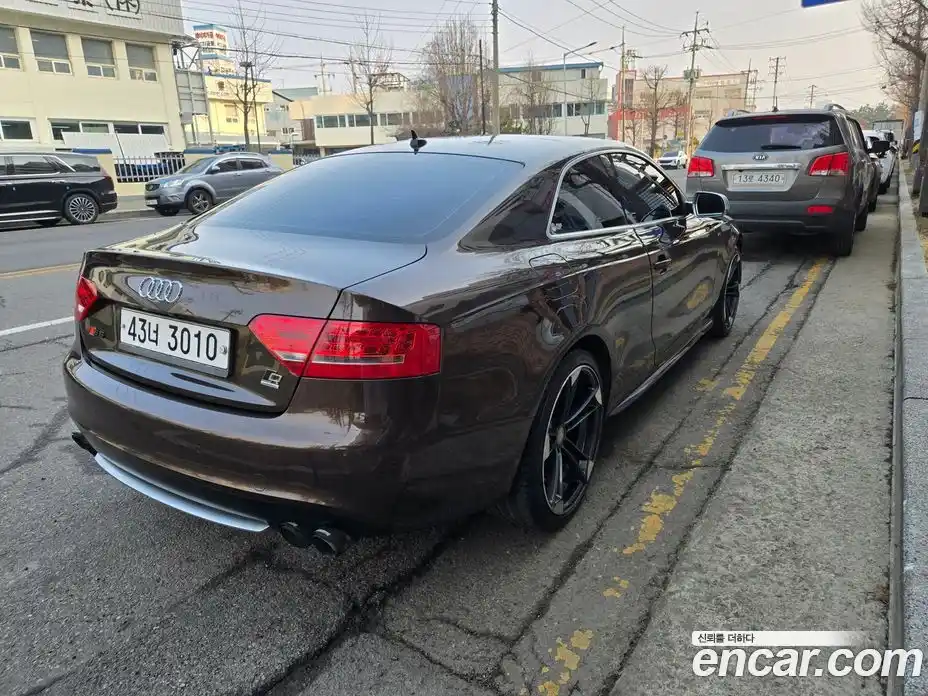 Audi A5 2011 2.0 Автомат в Москве № 293607, фото 4