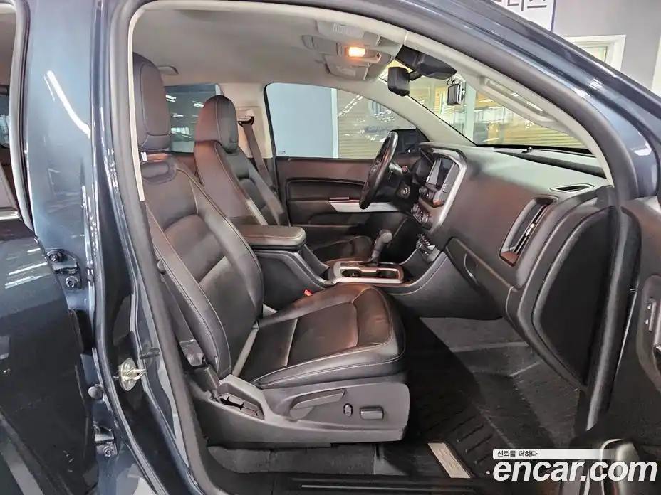 Chevrolet Colorado 2020 3.6 Автомат в Москве № 298178, фото 15