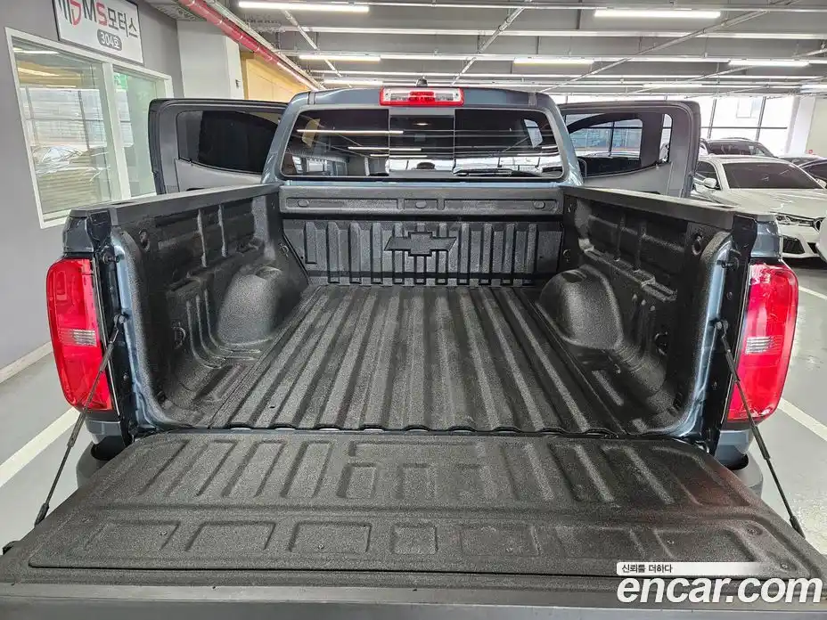 Chevrolet Colorado 2020 3.6 Автомат в Москве № 298178, фото 20