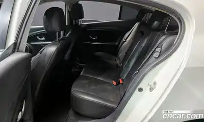 Renault SM3 2015 1.6 Автомат в Москве № 301227, миниатюра 12