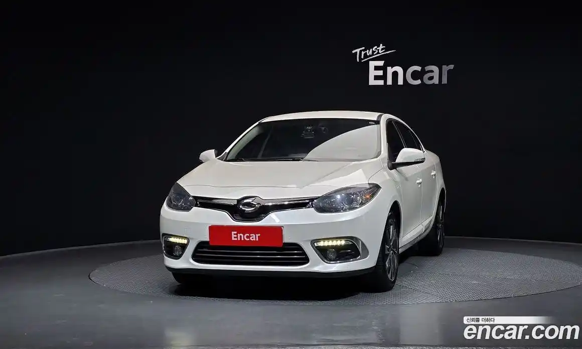 Renault SM3 2015 1.6 Автомат в Москве № 301227, фото 15