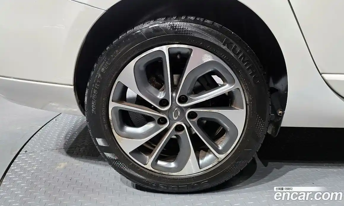 Renault SM3 2015 1.6 Автомат в Москве № 301227, фото 8