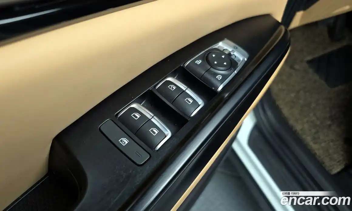 Kia Canival 2023 2.2 Автомат в Москве № 307126, фото 20