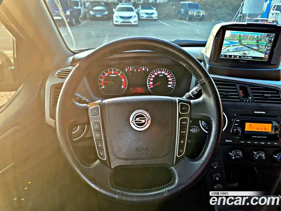 SsangYong Korando 2014 2.0 Автомат в Москве № 30827, фото 13