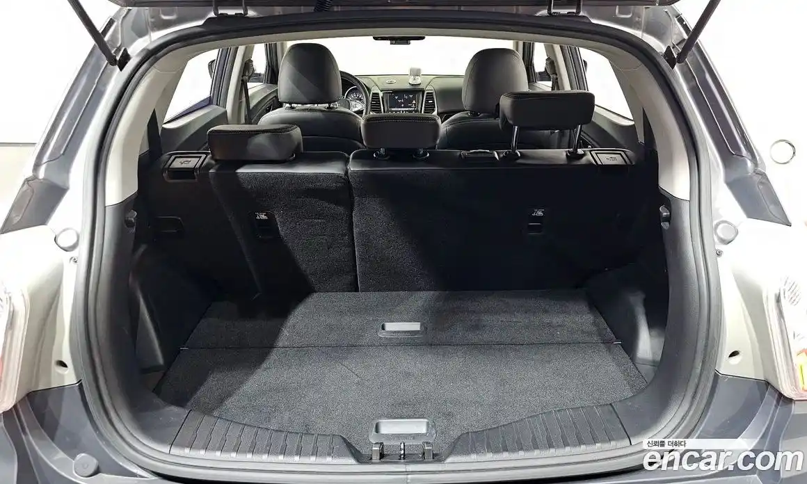 SsangYong TIBOLI 2018 1.6 Автомат в Москве № 310496, фото 16