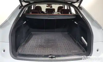 Audi Q5, 2022