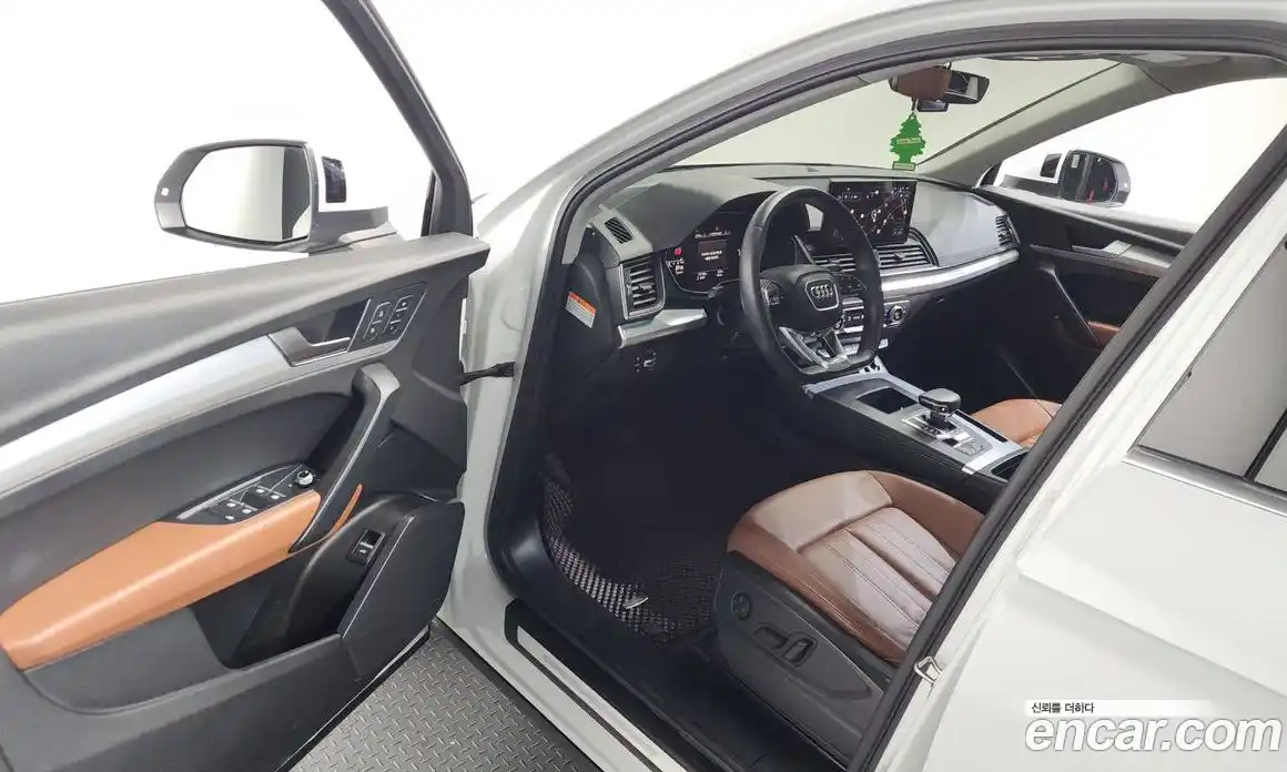 Audi Q5 2022 2.0 Автомат в Москве № 311951, фото 6