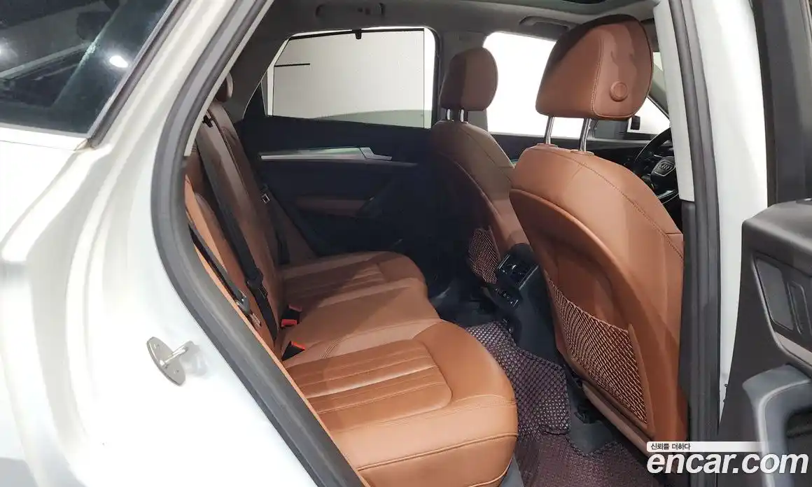 Audi Q5 2022 2.0 Автомат в Москве № 311951, фото 10