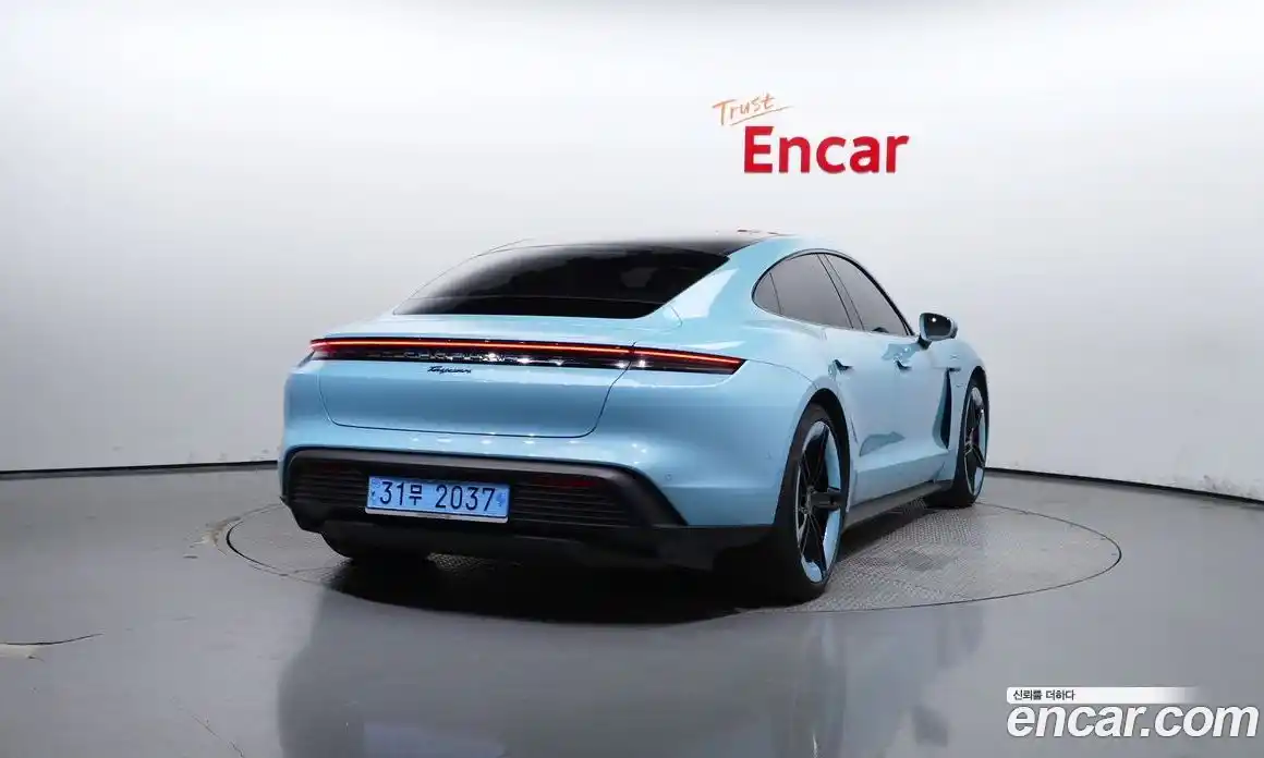 Porsche Taycan 2025 0.1 Автомат в Москве № 312736, фото 10