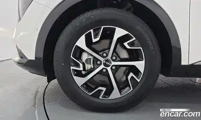 Kia Sportage 2024 1.6 Автомат в Москве № 337441, миниатюра 3