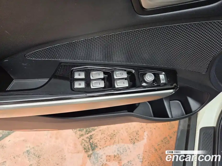 SsangYong TIBOLI 2016 1.6 Автомат в Москве № 35161, фото 13