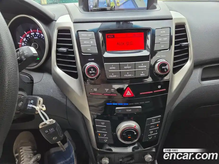 SsangYong TIBOLI 2016 1.6 Автомат в Москве № 35161, фото 9