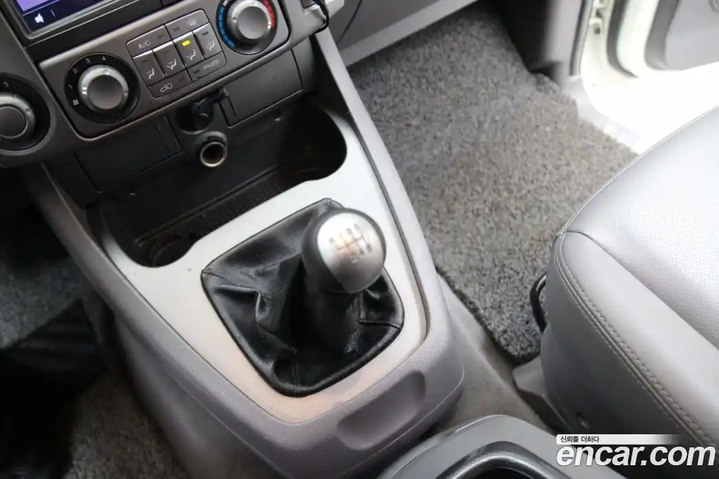 SsangYong Korando 2014 2.0 Механическая в Москве № 35297, фото 8