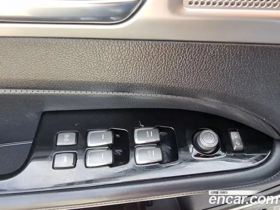 SsangYong Rexton 2018 2.2 Автомат в Москве № 35407, фото 14